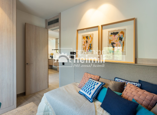 Obra nueva - Casa semi-adosada -
La Finca