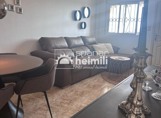 Videresalg - Lejlighed -
Punta Prima