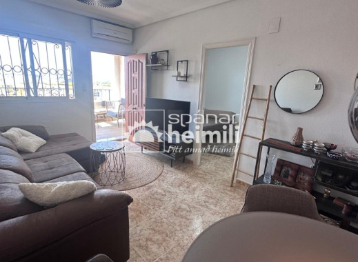 Videresalg - Lejlighed -
Punta Prima