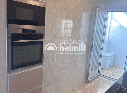 Videresalg - Lejlighed -
Punta Prima