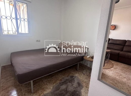 Videresalg - Lejlighed -
Punta Prima