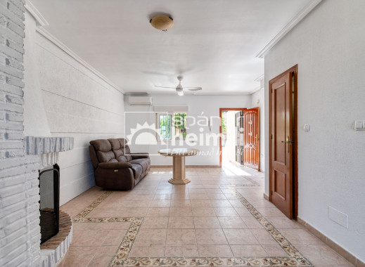 Odsprzedaż - Bungalow -
Los Altos/Los Balcones