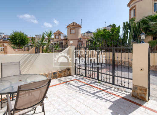 Odsprzedaż - Bungalow -
Los Altos/Los Balcones