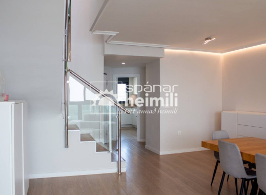 Endursala - Þakíbúðir -
Benidorm