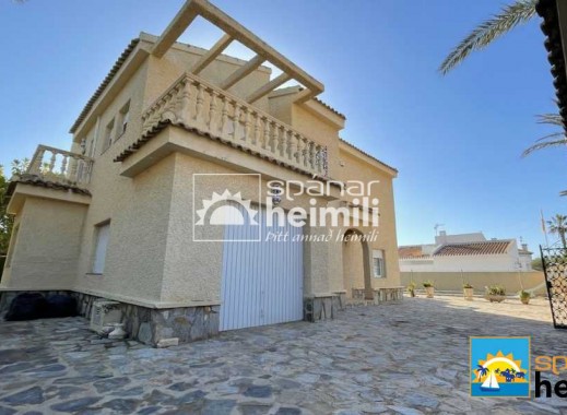 Resale - Detached house -
Cabo Roig