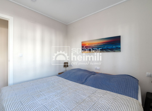 Endursala - Íbúð í fjölbýli -
Punta Prima