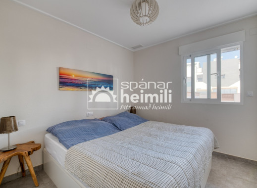 Endursala - Íbúð í fjölbýli -
Punta Prima