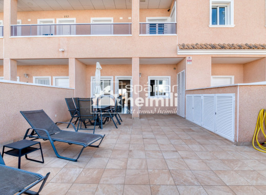 Endursala - Íbúð í fjölbýli -
Punta Prima