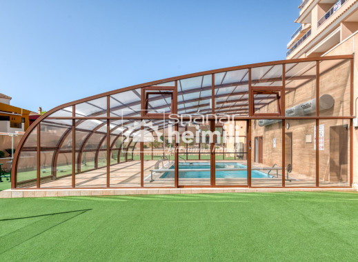 Endursala - Íbúð í fjölbýli -
Punta Prima