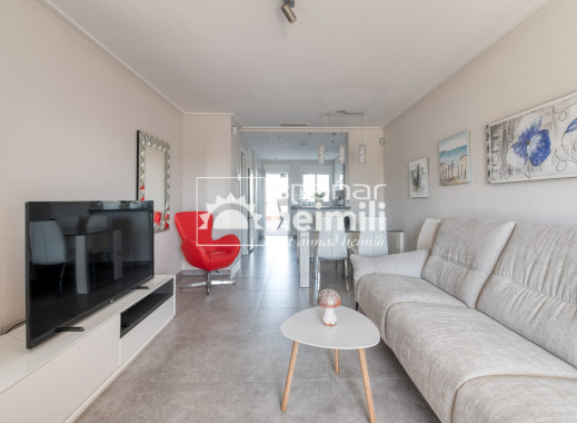 Endursala - Íbúð í fjölbýli -
Punta Prima