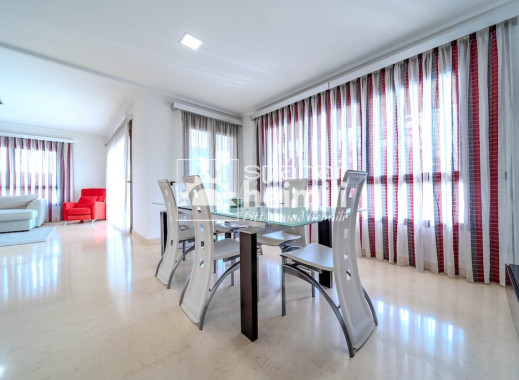 Odsprzedaż - Willa -
Cabo Roig