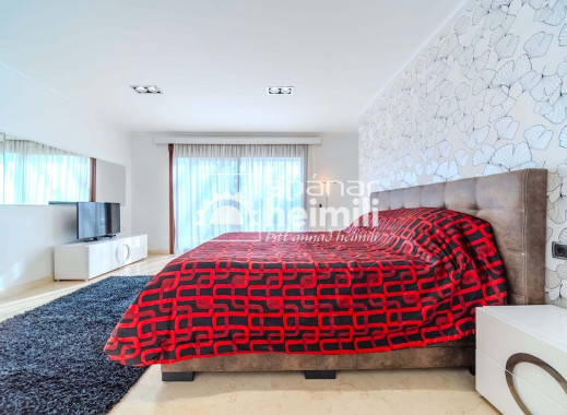 Odsprzedaż - Willa -
Cabo Roig