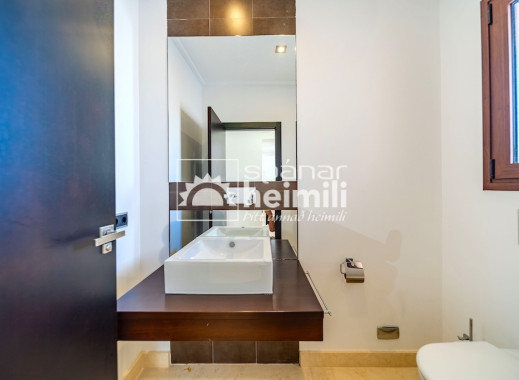 Odsprzedaż - Willa -
Cabo Roig