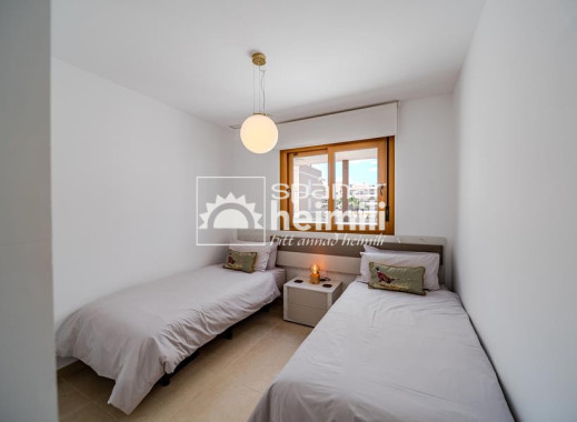 Endursala - Íbúð í fjölbýli -
Punta Prima