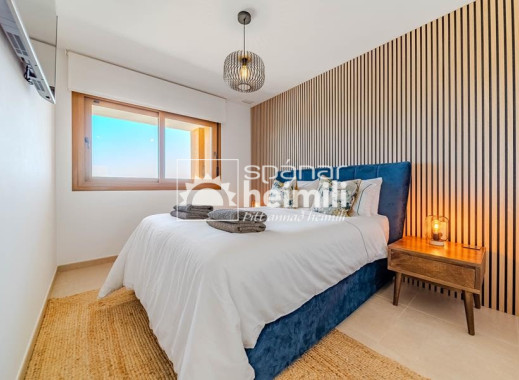 Endursala - Íbúð í fjölbýli -
Punta Prima