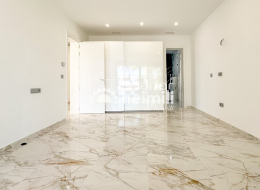 Nýbygging - Einbýli -
Los Altos/Los Balcones