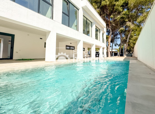 Nýbygging - Einbýli -
Los Altos/Los Balcones