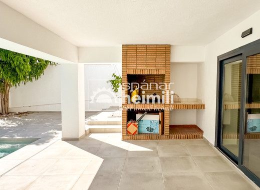 Nýbygging - Einbýli -
Los Altos/Los Balcones