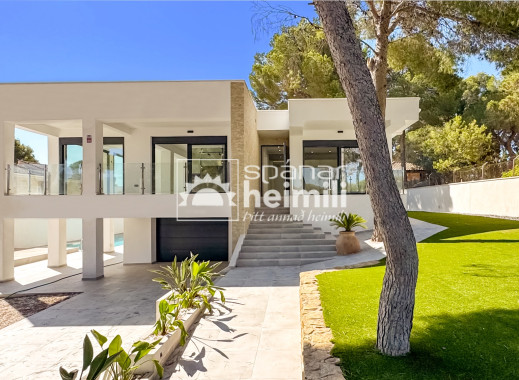 Nýbygging - Einbýli -
Los Altos/Los Balcones