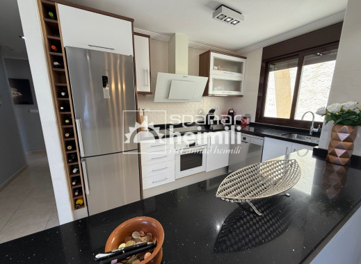 Revente - Appartement -
Cabo Roig