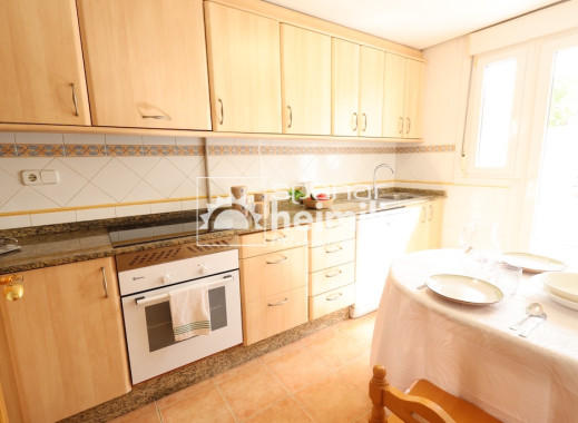 Revente - Mitoyenne -
Orihuela - Orihuelaborg og nærsvæði