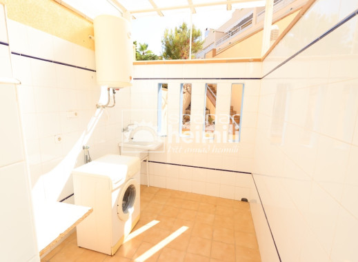 Revente - Mitoyenne -
Orihuela - Orihuelaborg og nærsvæði