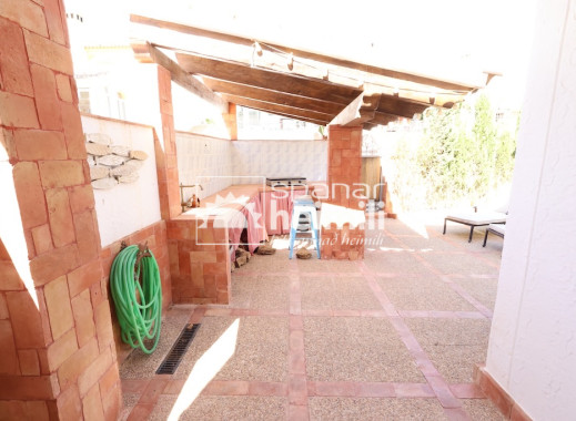 Revente - Villa -
Villamartin