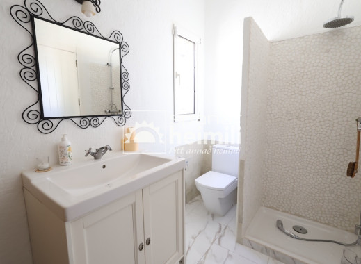 Revente - Villa -
Villamartin