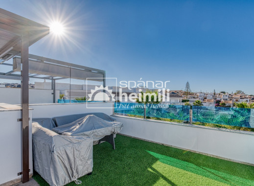 Odsprzedaż - Szeregowiec -
Los Altos/Los Balcones