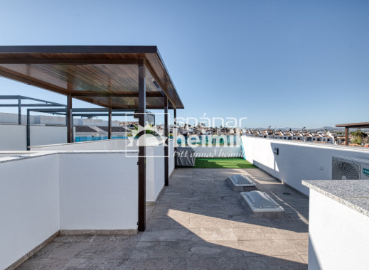 Odsprzedaż - Szeregowiec -
Los Altos/Los Balcones