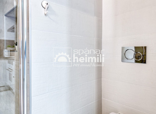 Odsprzedaż - Szeregowiec -
Los Altos/Los Balcones