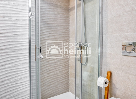 Odsprzedaż - Szeregowiec -
Los Altos/Los Balcones