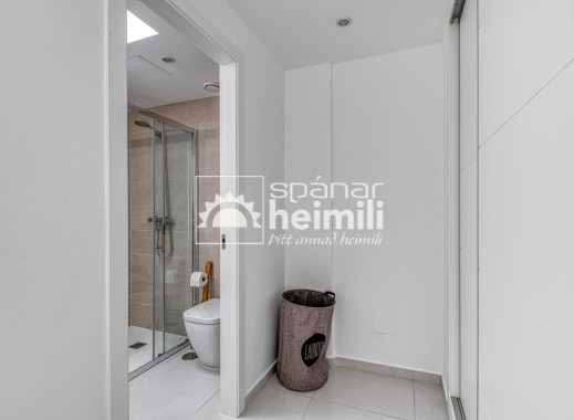 Odsprzedaż - Szeregowiec -
Los Altos/Los Balcones