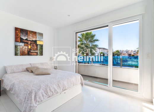 Odsprzedaż - Szeregowiec -
Los Altos/Los Balcones