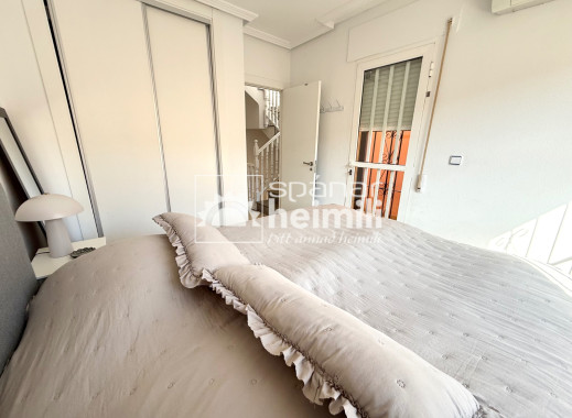 Endursala - Raðhús -
Cabo Roig