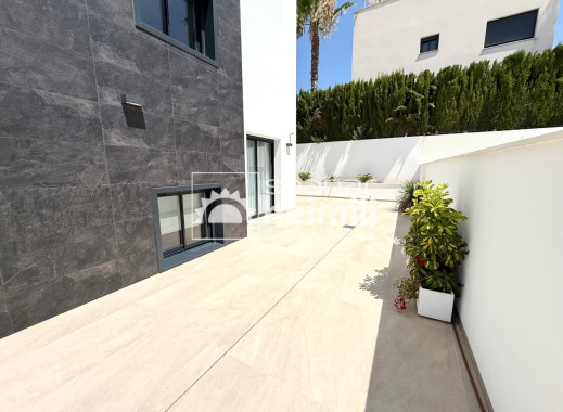 Nieuwbouw - Villa -
Campoamor/Las Ramblas