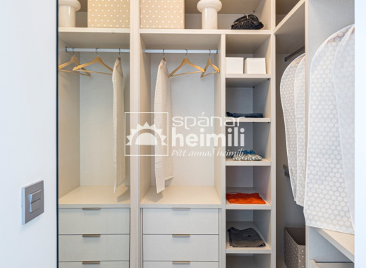 Nýbygging - Einbýli -
Roda Golf