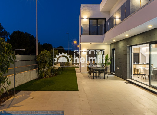 Nýbygging - Einbýli -
Roda Golf