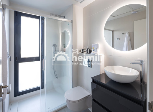 Nýbygging - Einbýli -
Roda Golf