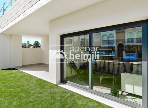 Nýbygging - Íbúð í fjölbýli -
Torrevieja