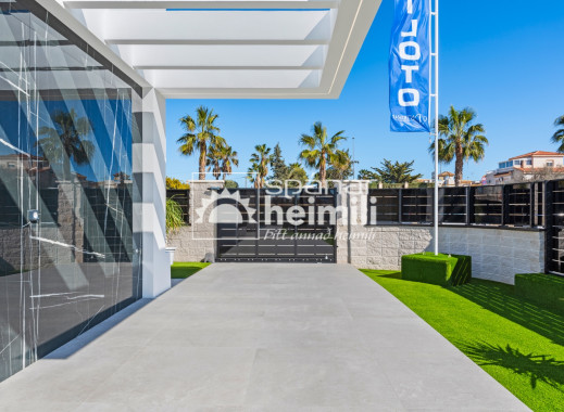 Nýbygging - Einbýli -
La Finca