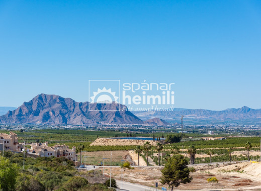 Nýbygging - Einbýli -
La Finca