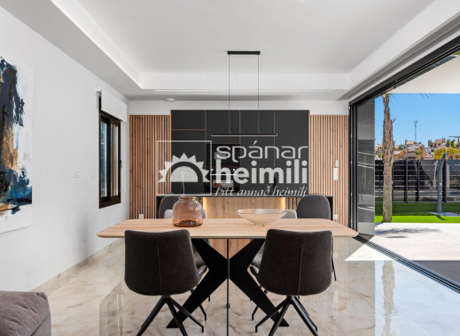 Nýbygging - Einbýli -
La Finca