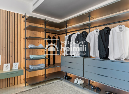 Nýbygging - Einbýli -
La Finca