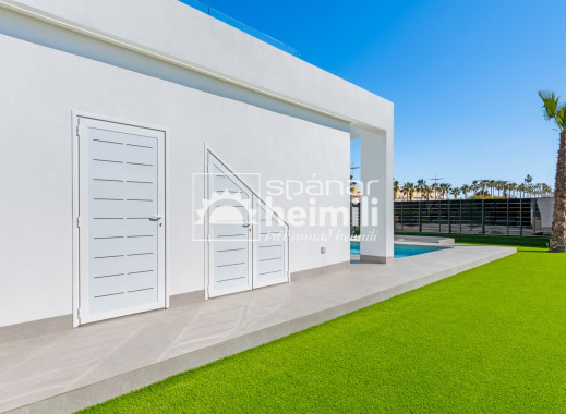 Nýbygging - Einbýli -
La Finca