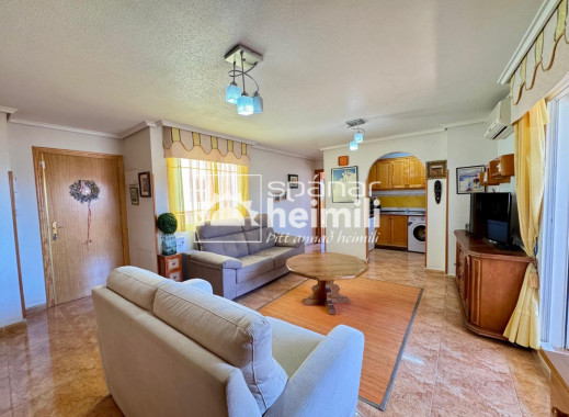 Revente - Penthouse -
Torrevieja