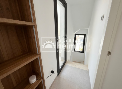 Endursala - Einbýli -
Santa Rosalia