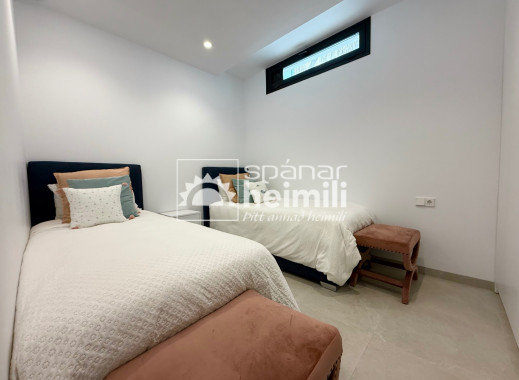 Endursala - Einbýli -
Santa Rosalia