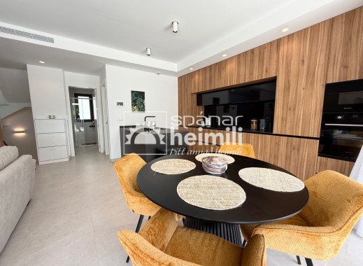 Endursala - Einbýli -
Santa Rosalia