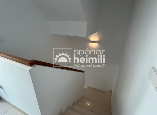 Endursala - Einbýli -
Santa Rosalia